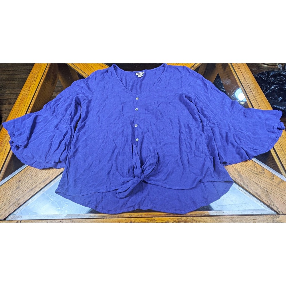 Mossimo Supply Co. Women's M Blue Rayon Crepe V-Neck Tie Button 3/4 Blouse